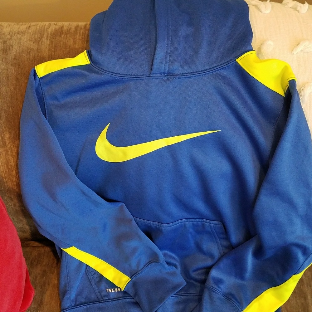Nike Boys Sweatshirt
